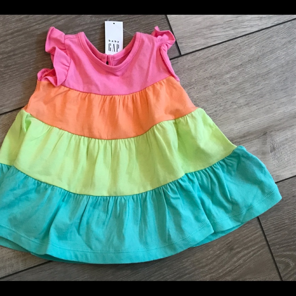 Baby Gap Rainbow Dress  Size 0-3 Months  NWT